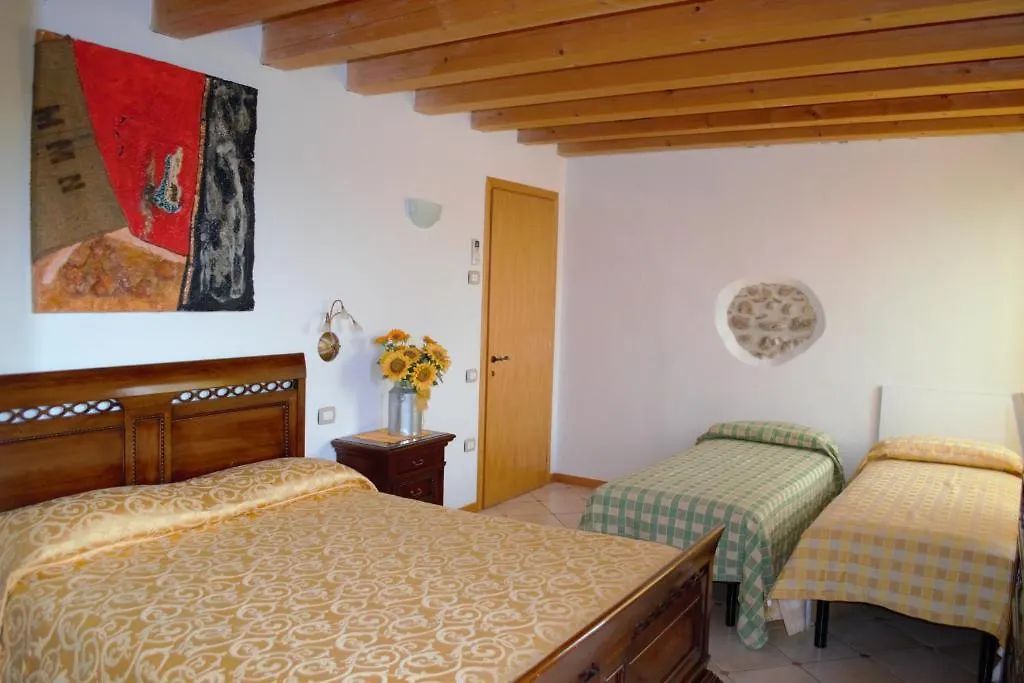 Agriturismo Colombarola Sona Country house